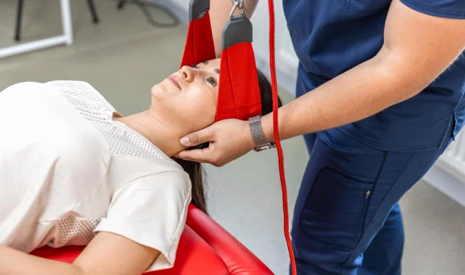 Dolor de cuello después de sufrir un latigazo cervical en un accidente
