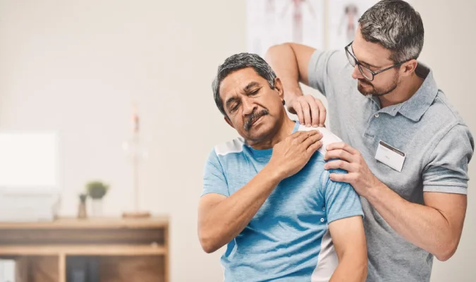 Chiropractor in Portland OR helping you recover after an accident